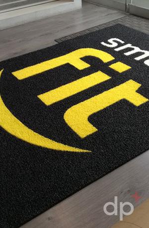 Felpudos con logo decorplas