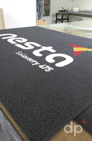 Felpudos con logo decorplas