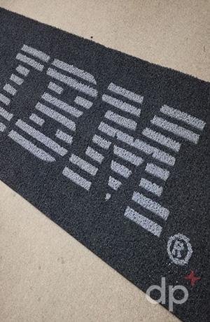 Felpudos con logo decorplas